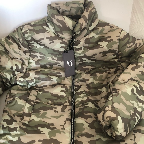 Camouflage Print Zipper Front Padded Jacket NWT - Picture 2 of 8